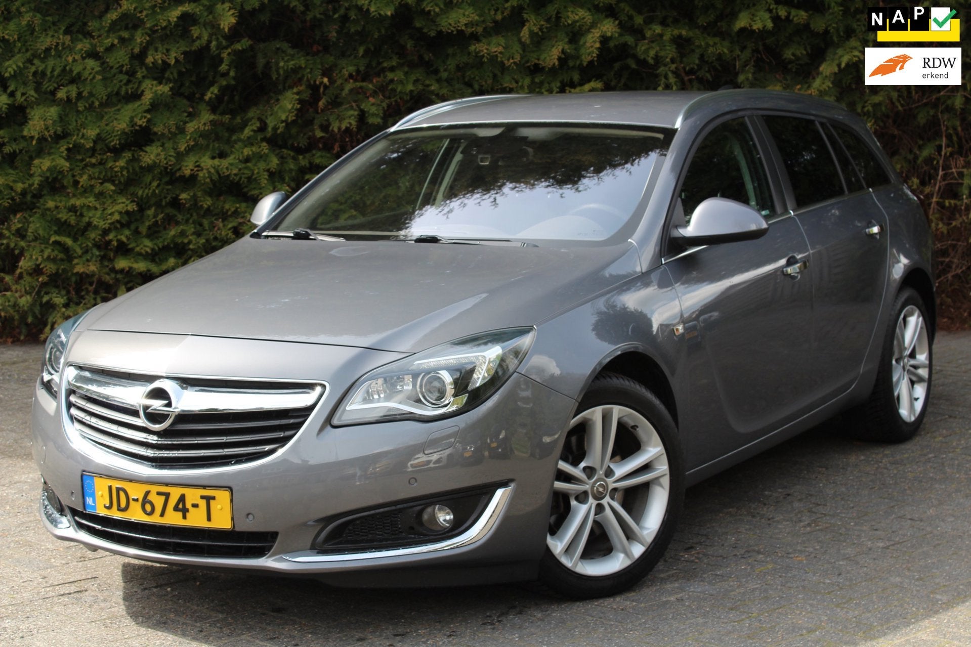 Opel Insignia Sports Tourer 1.6 T Business+ 170PK | Lederen, Auto's, Voorwielaandrijving, 15 km/l, Gebruikt, 4 cilinders