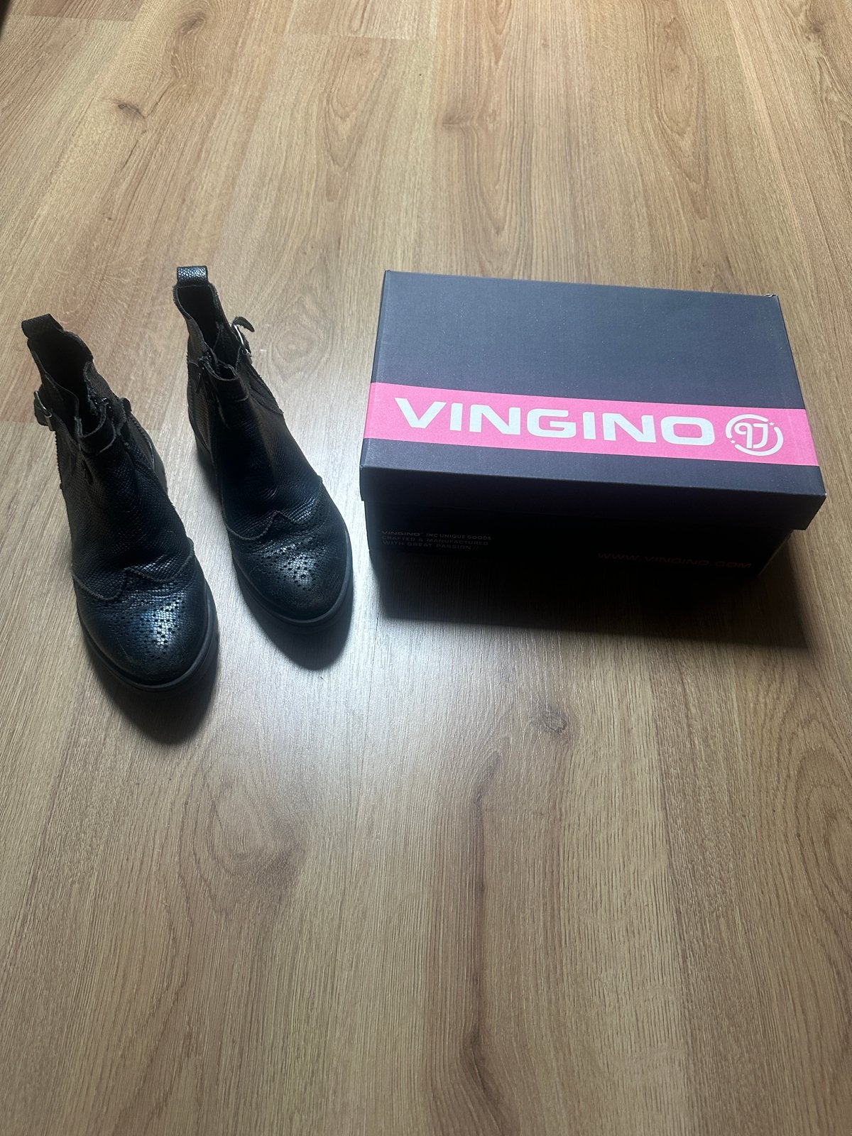 Vingino lederen schoenen maat 34, Gebruikt, Meisje, Schoenen, Ophalen of Verzenden