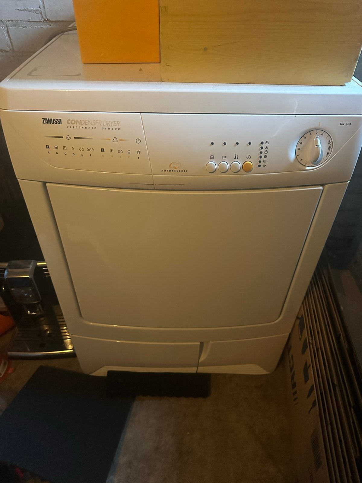 Zanussi Condensdroger - Werkend weggezet, Ophalen, 6 tot 8 kg, Gebruikt, Voorlader