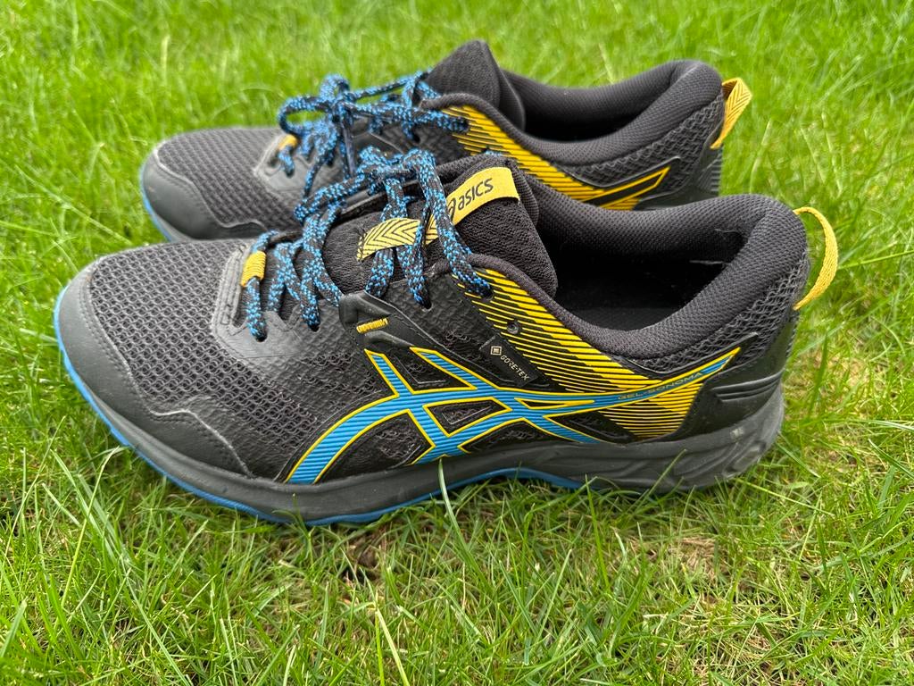 ZGAN Asics hardloopschoenen Gore-Tex  43.5 waterdicht, Hardloopschoenen, Ophalen of Verzenden, Zo goed als nieuw, Hardlopen