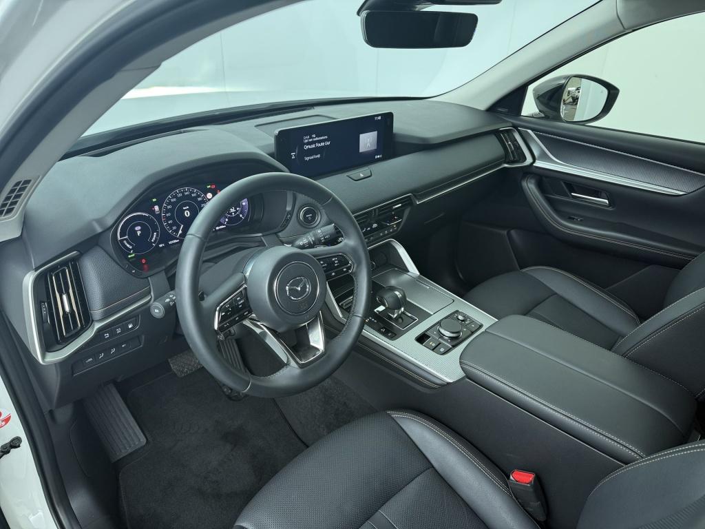 Mazda CX-60 e-Skyactiv PHEV 327 AWD Homura / CS & DA pack /, Auto's, Gebruikt, 2500 kg, Wit, CX-60