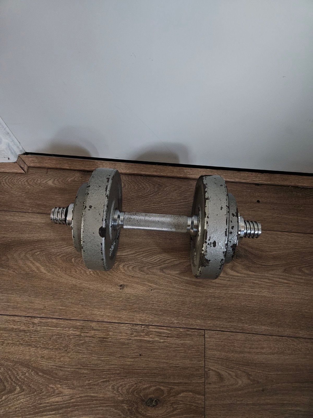 dumbell 5kg metaal met schijven, Sport en Fitness, Ophalen, Gebruikt, Dumbbell