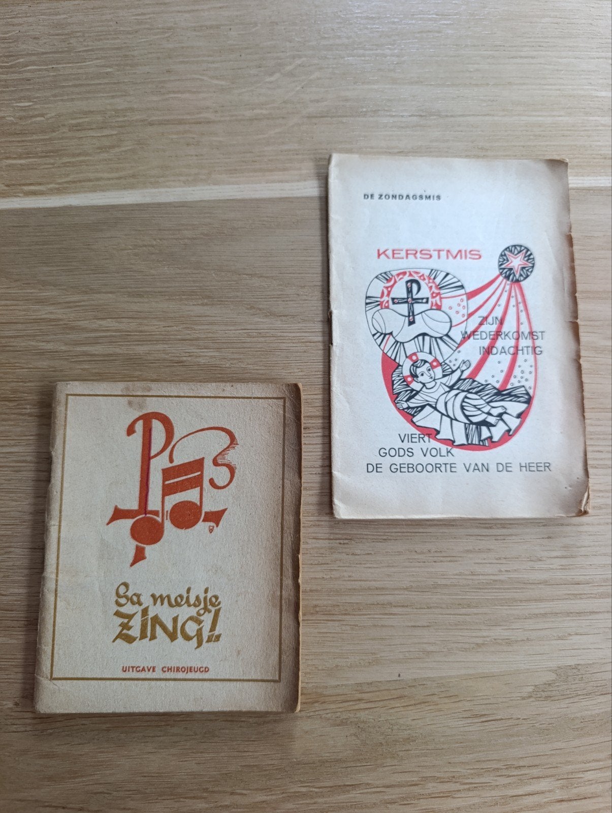 Oud antiek zondagsmis kerstboekje en "sa meisje sing" boekje, Ophalen of Verzenden, Chirojeugd
