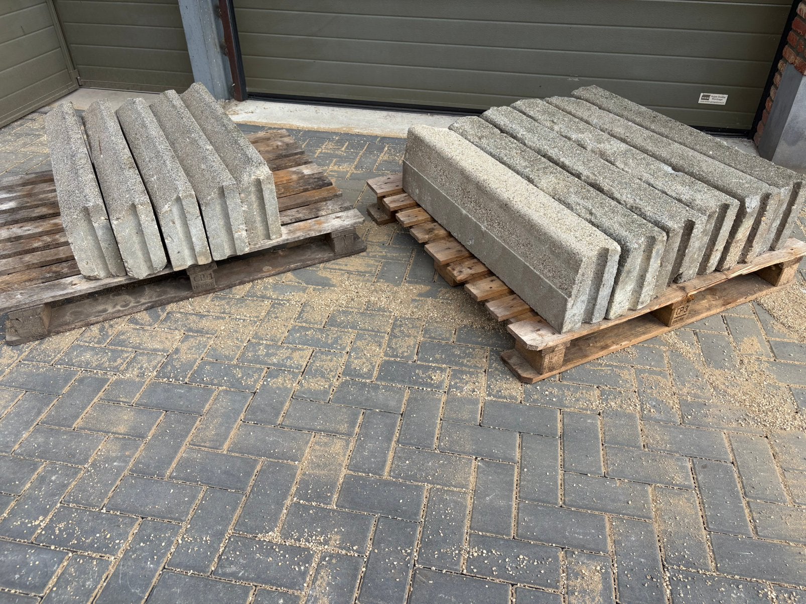 Trottoir banden / opsluitbanden, Overige typen, Ophalen of Verzenden, Zo goed als nieuw, Minder dan 5 m²