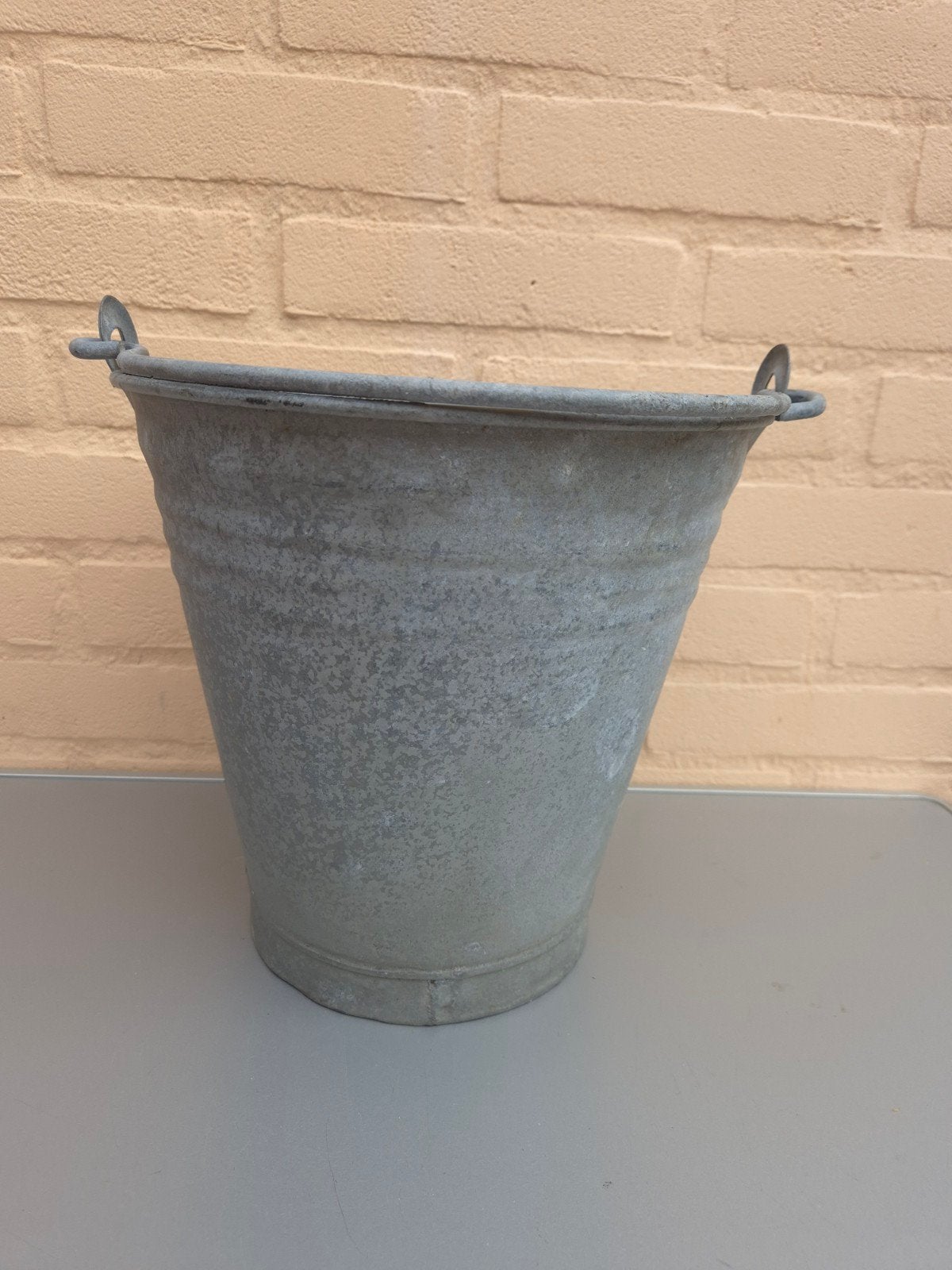 Zinken emmer., Gebruikt, Minder dan 30 cm, Rond, Ophalen of Verzenden