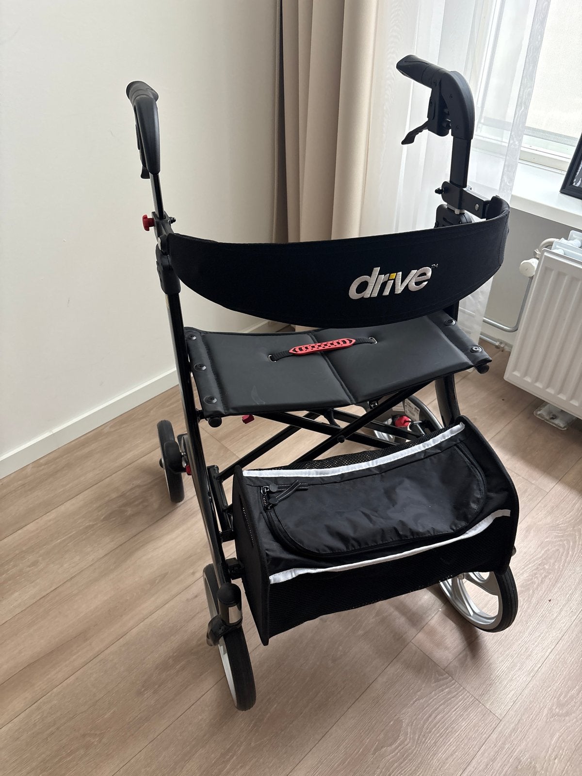Nitro drive rollator zgan, Diversen, Rollators, Ophalen, Zo goed als nieuw