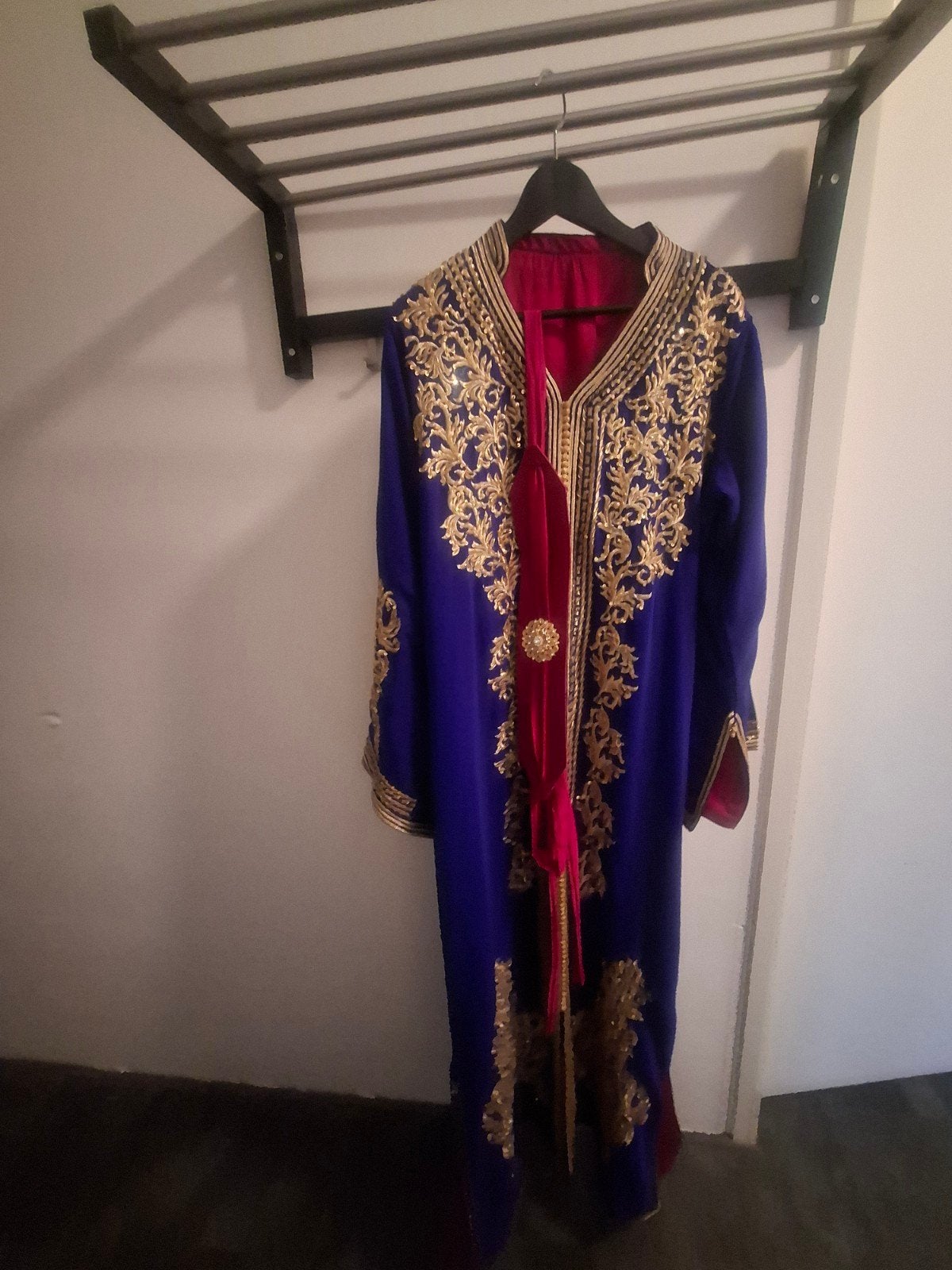kaftan, Ophalen, Zo goed als nieuw, Onder de knie