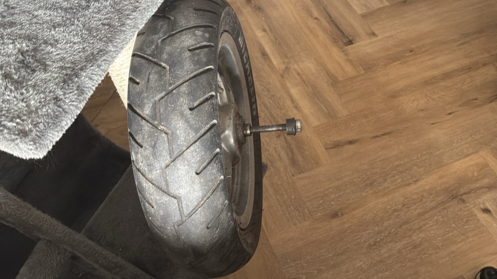Piaggio Zip Type 3 Wiel moet snel weg, Fietsen en Brommers, Brommeronderdelen | Scooters, Ophalen of Verzenden, Gebruikt, Overige typen