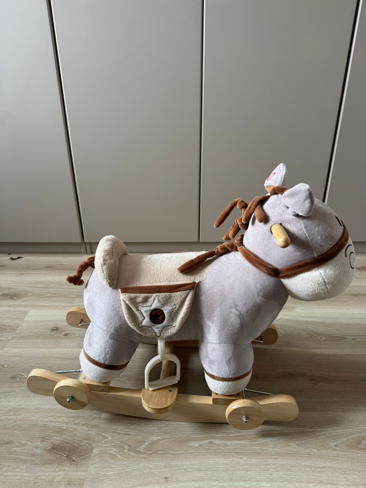 Hobbelezel met geluid - zo goed als nieuw, Kinderen en Baby's, Ophalen, Zo goed als nieuw
