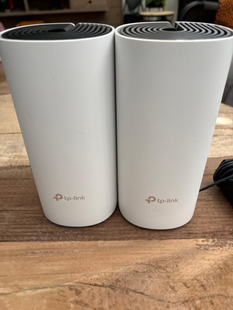 2x TP-Link Deco M4 Mesh WiFi uitbreiding, Computers en Software, WiFi-versterkers, Ophalen of Verzenden, Zo goed als nieuw