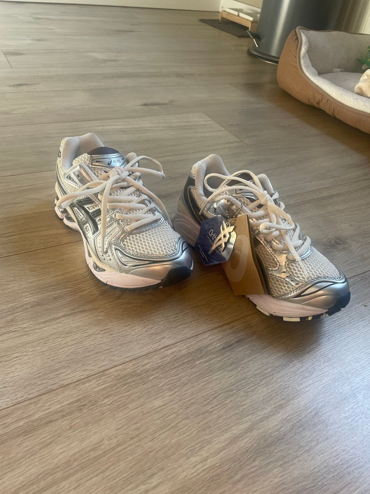 ASICS Gel-Kayano 14 Sneakers - Maat 39, Kleding | Dames, Schoenen, Ophalen of Verzenden, Nieuw, Grijs, Sneakers of Gympen