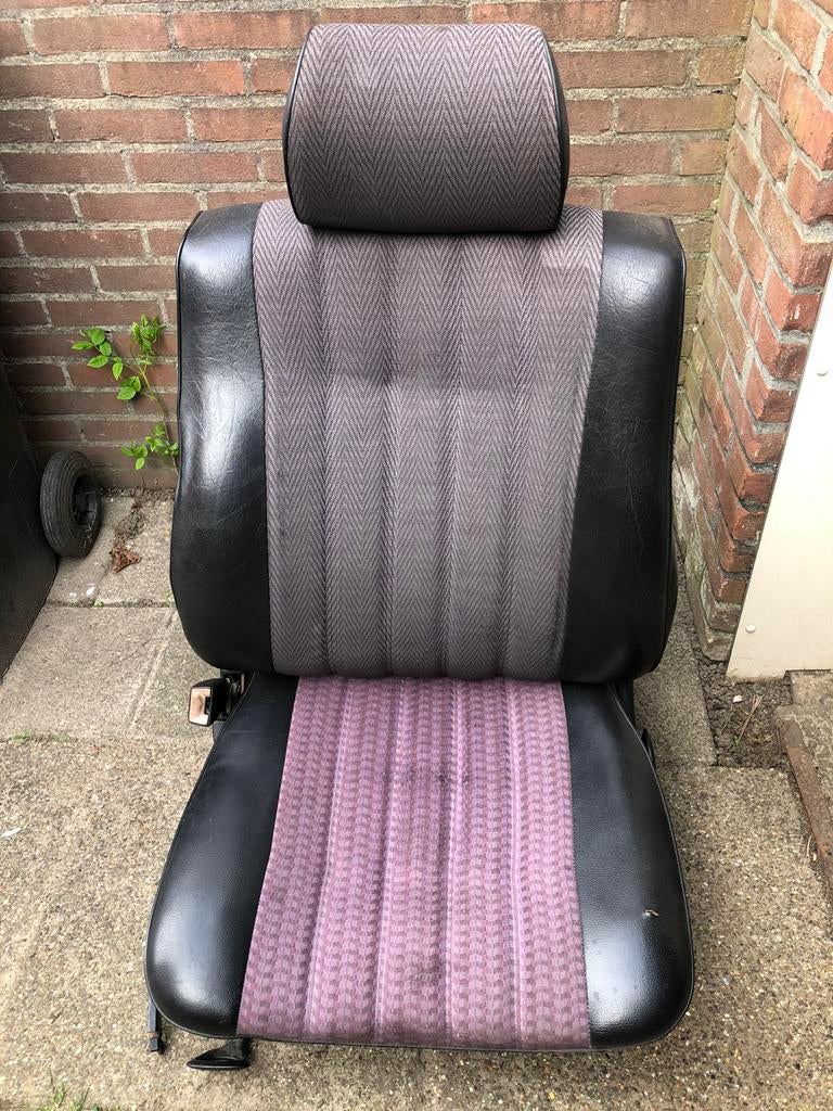 Mercedes w123 bestuurder zwart stoel interieur €99, Ophalen of Verzenden, Nieuw