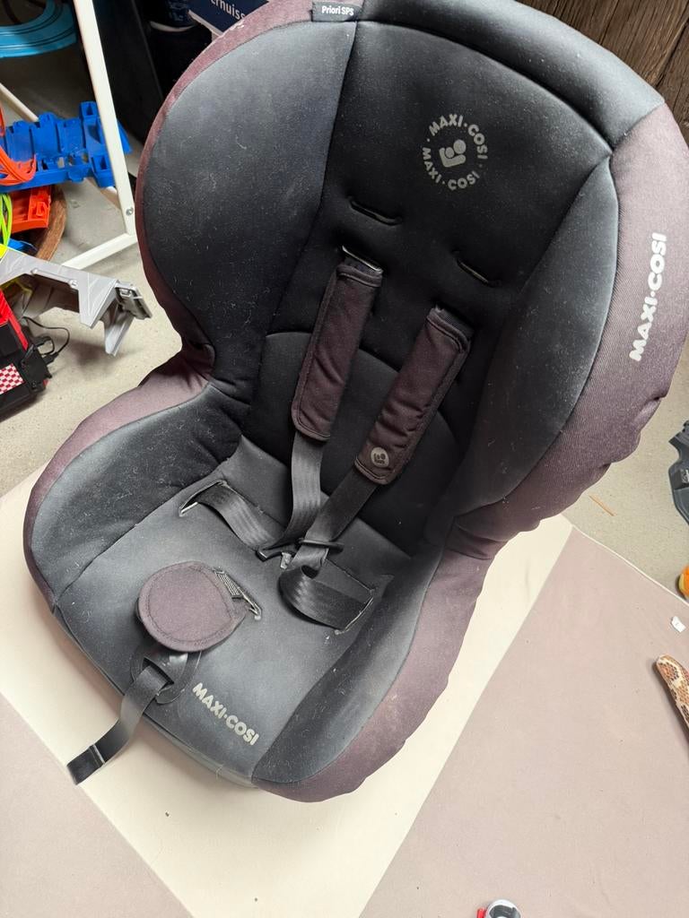 Maxi cosi autostoel universal, Kinderen en Baby's, Autostoeltjes, 9 t/m 18 kg, Ophalen of Verzenden, Maxi-Cosi, Gebruikt