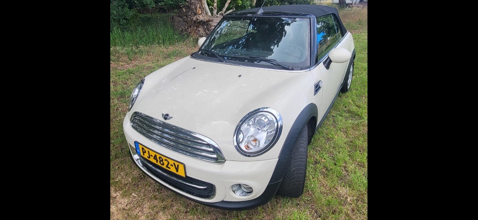 Mini 1.6 Cooper Roadster 2015 Wit, Auto's, Zwart, 4 cilinders, Cabriolet, 4 stoelen