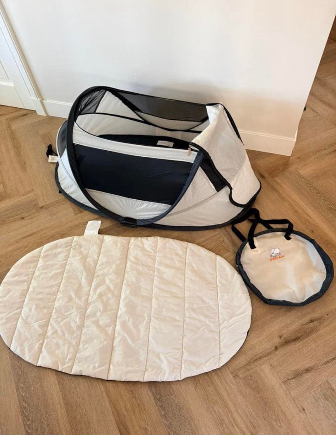 BabyBox baby tentje Campingbedje + katoenen dekje - Cream, Ophalen of Verzenden, Zo goed als nieuw