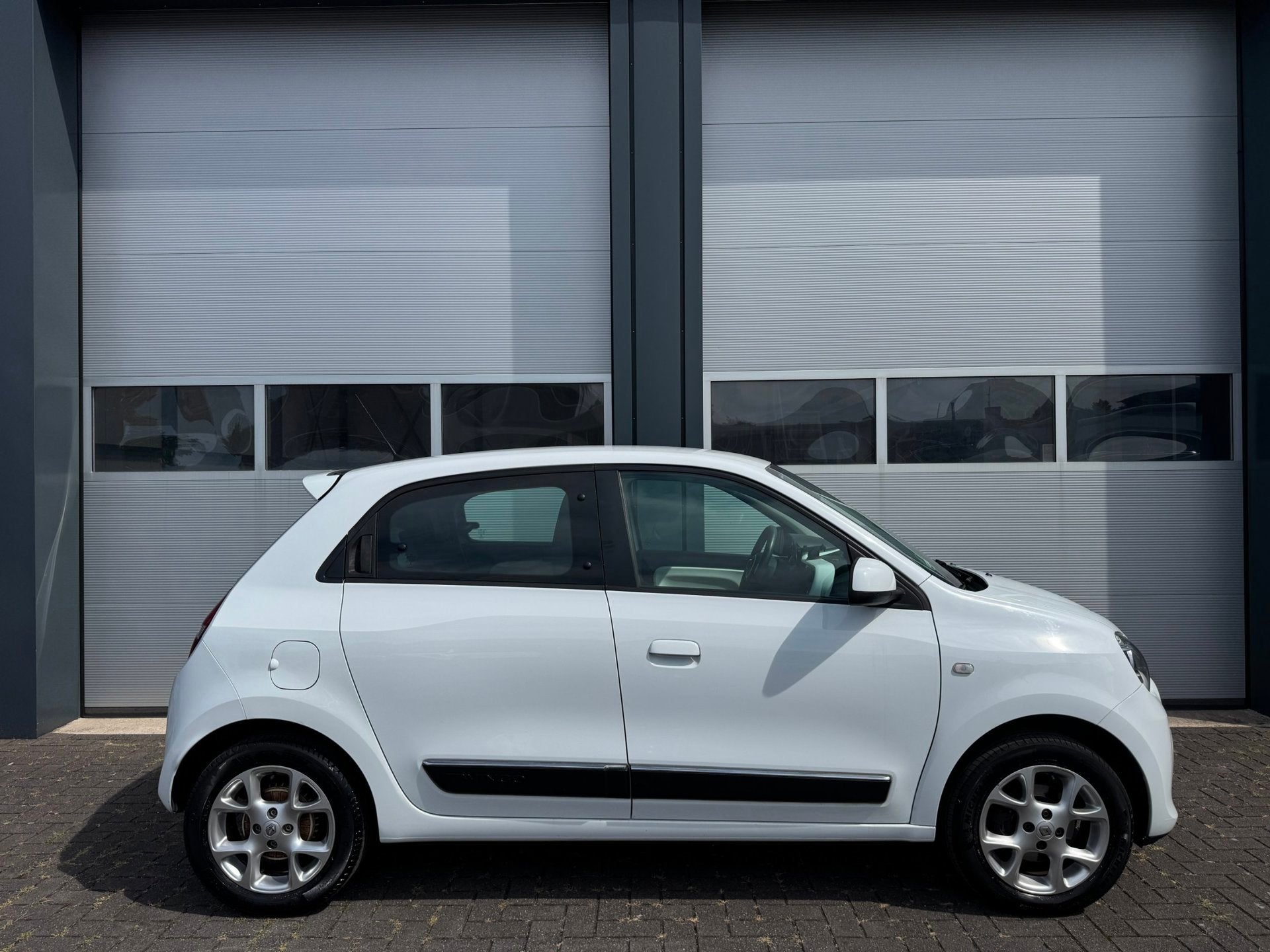 Renault Twingo 1.0 SCe Dynamique Camera Navi PDC Cruise, Gebruikt, 840 kg, 4 stoelen, Wit