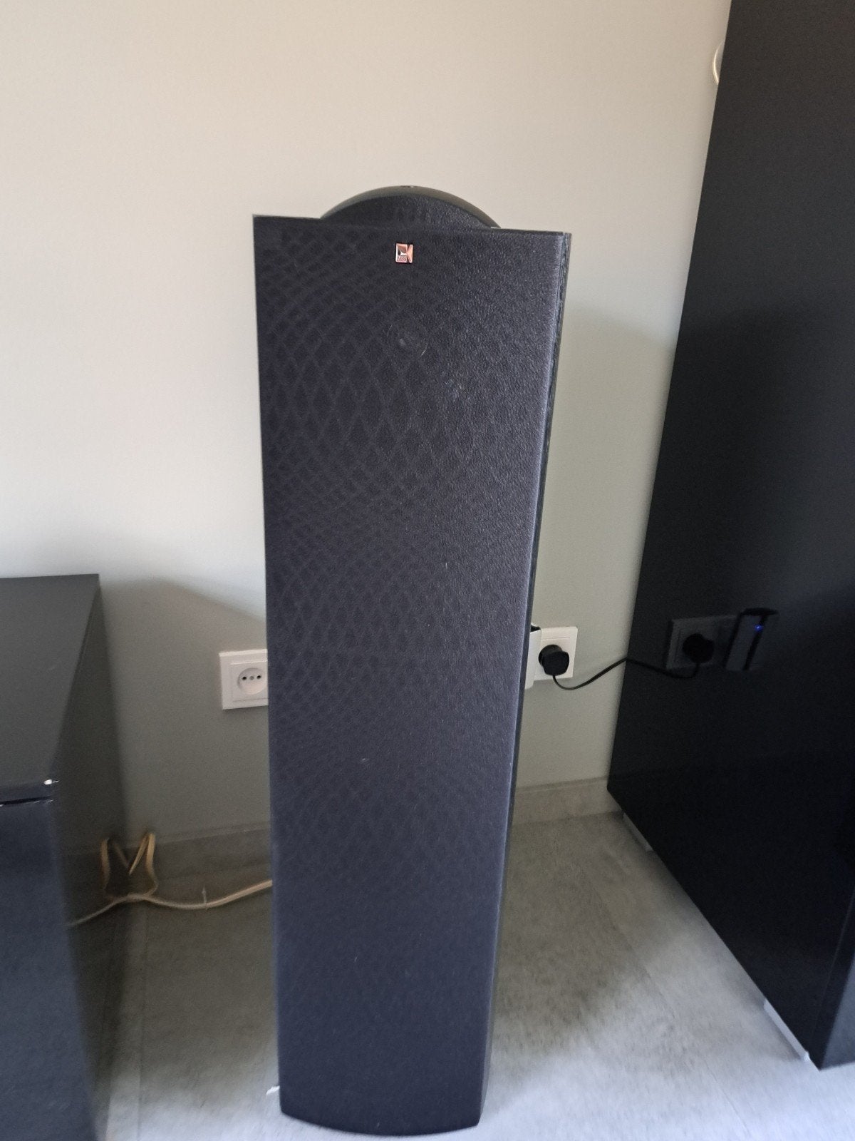 kef q5 vloerstaande luidsprekers boxen - Zwart, Vloerstaande luidspreker, Zo goed als nieuw, 60 tot 120 watt, Geschikt voor surround/home cinema