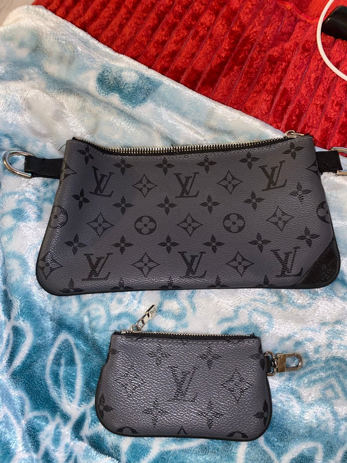 Louis Vuitton Monogram Eclipse Pochette en Mini Pochette, Ophalen of Verzenden, Gebruikt, Grijs, Handtas