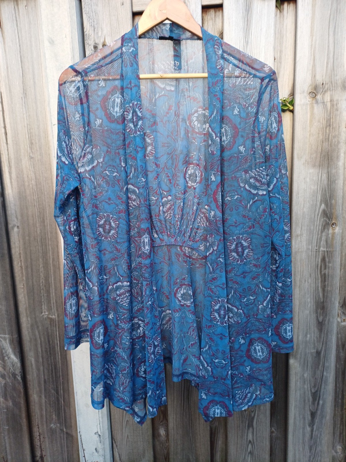 DIDI pretty different vest maat M blauw bloemenprint, Kleding | Dames, DIDI pretty different, Ophalen of Verzenden