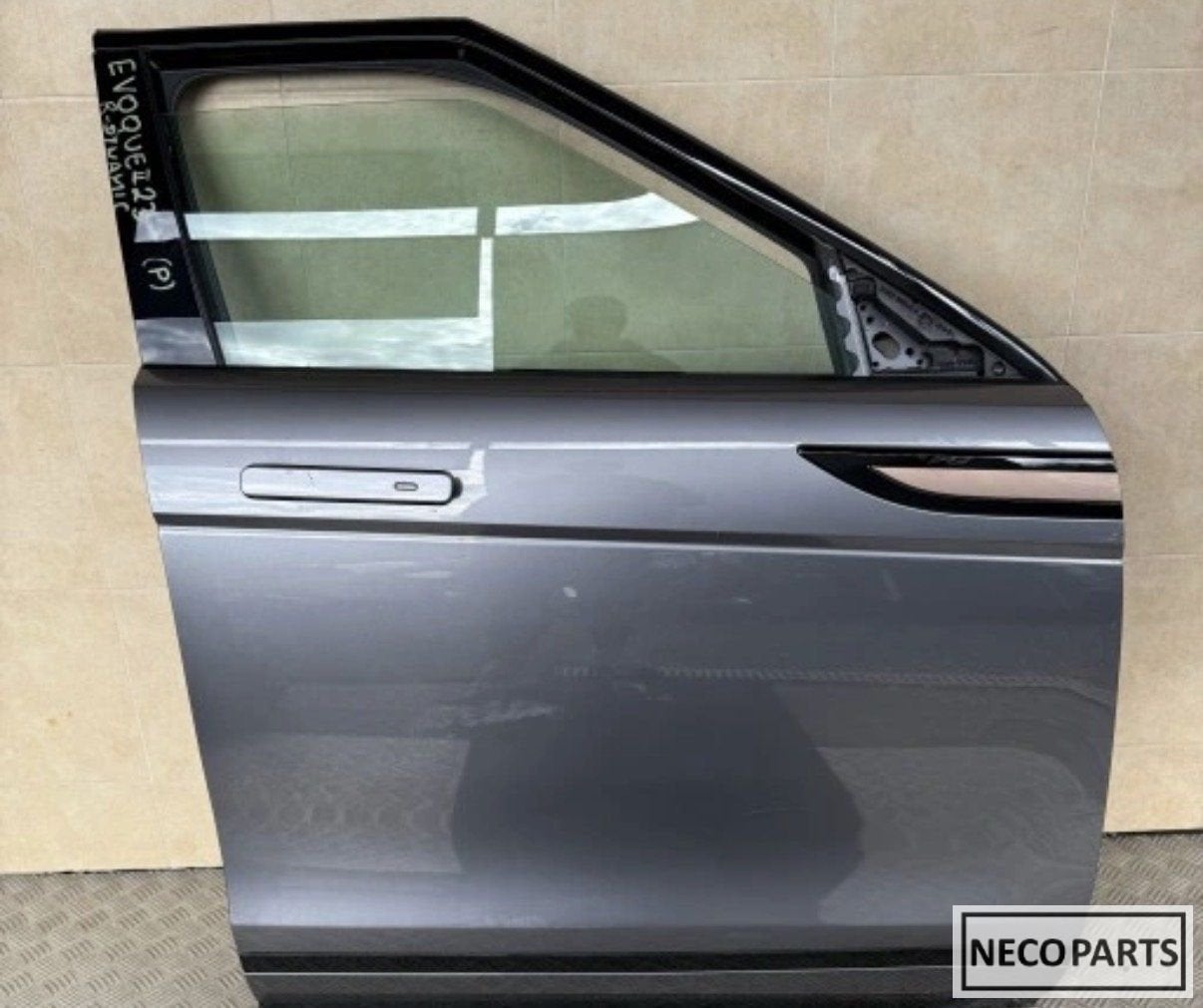 RANGE ROVER EVOQUE II R-DYNAMIC PORTIER DEUR RECHTS ORIGINEE, Auto-onderdelen, -, Ophalen of Verzenden, Achter, -