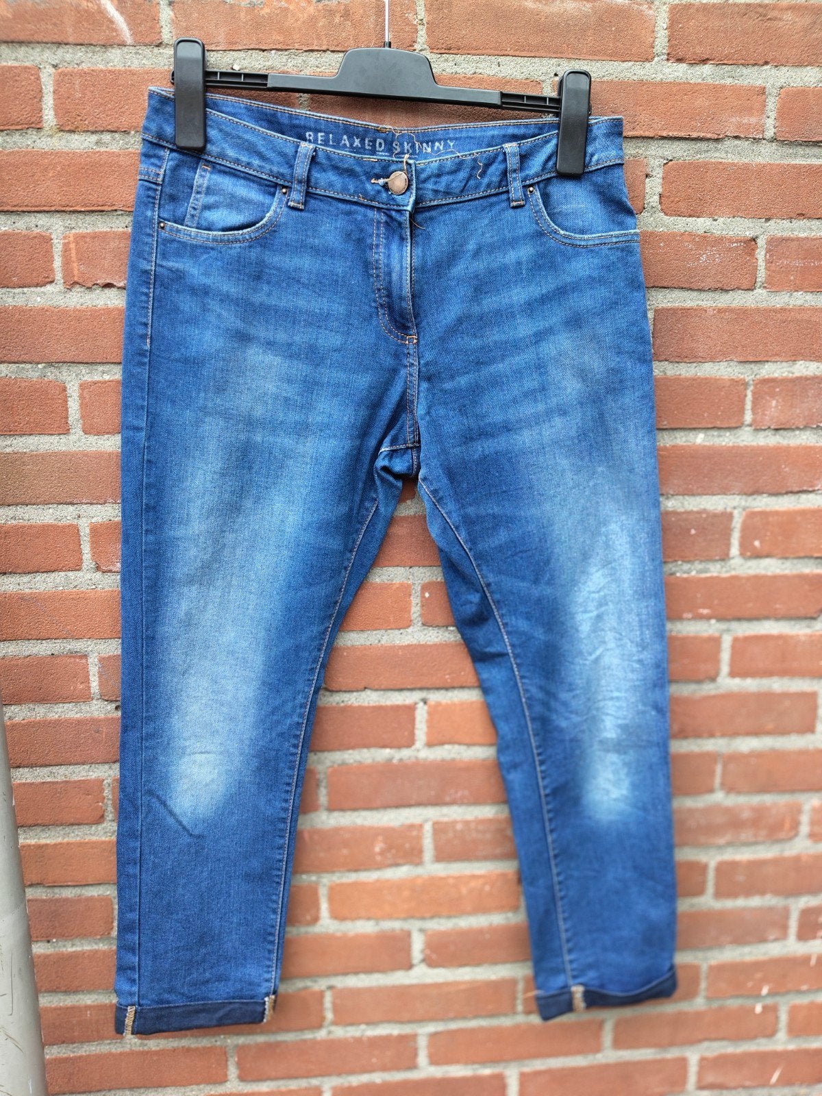 M&S Relaxed Skinny Jeans - Maat 40, Blauw, Marks & Spencer, Ophalen of Verzenden, W30 - W32 (confectie 38/40)