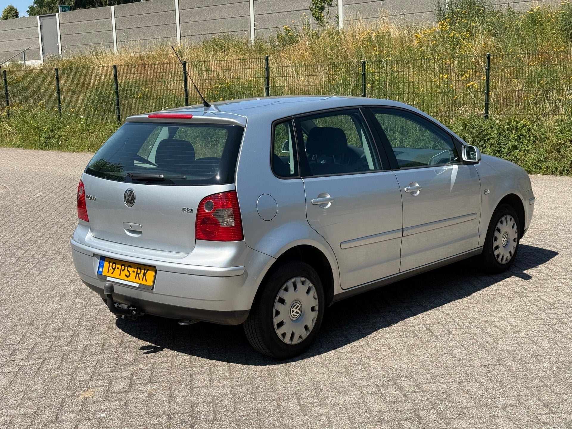 Volkswagen Polo 1.4-16V FSI Athene AIRCO IJSKOUD I INRUILKOO, Voorwielaandrijving, 86 pk, 4 cilinders, Startonderbreker