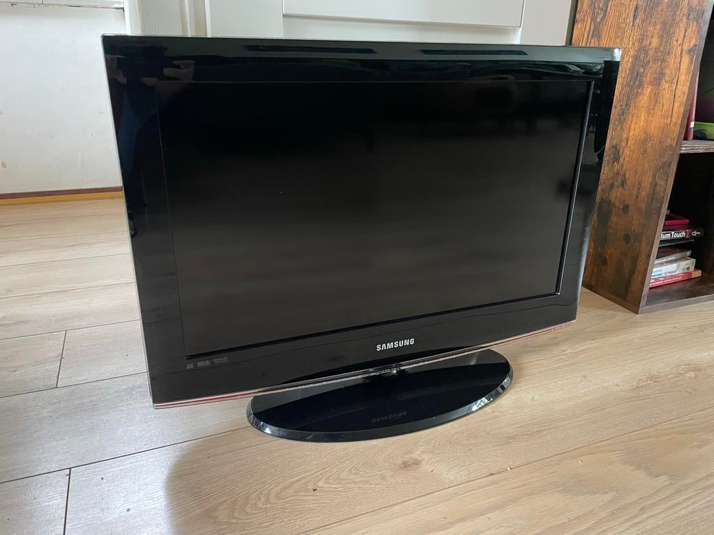 Samsung TV 26 inch, Ophalen, 50 Hz, LCD, Zo goed als nieuw