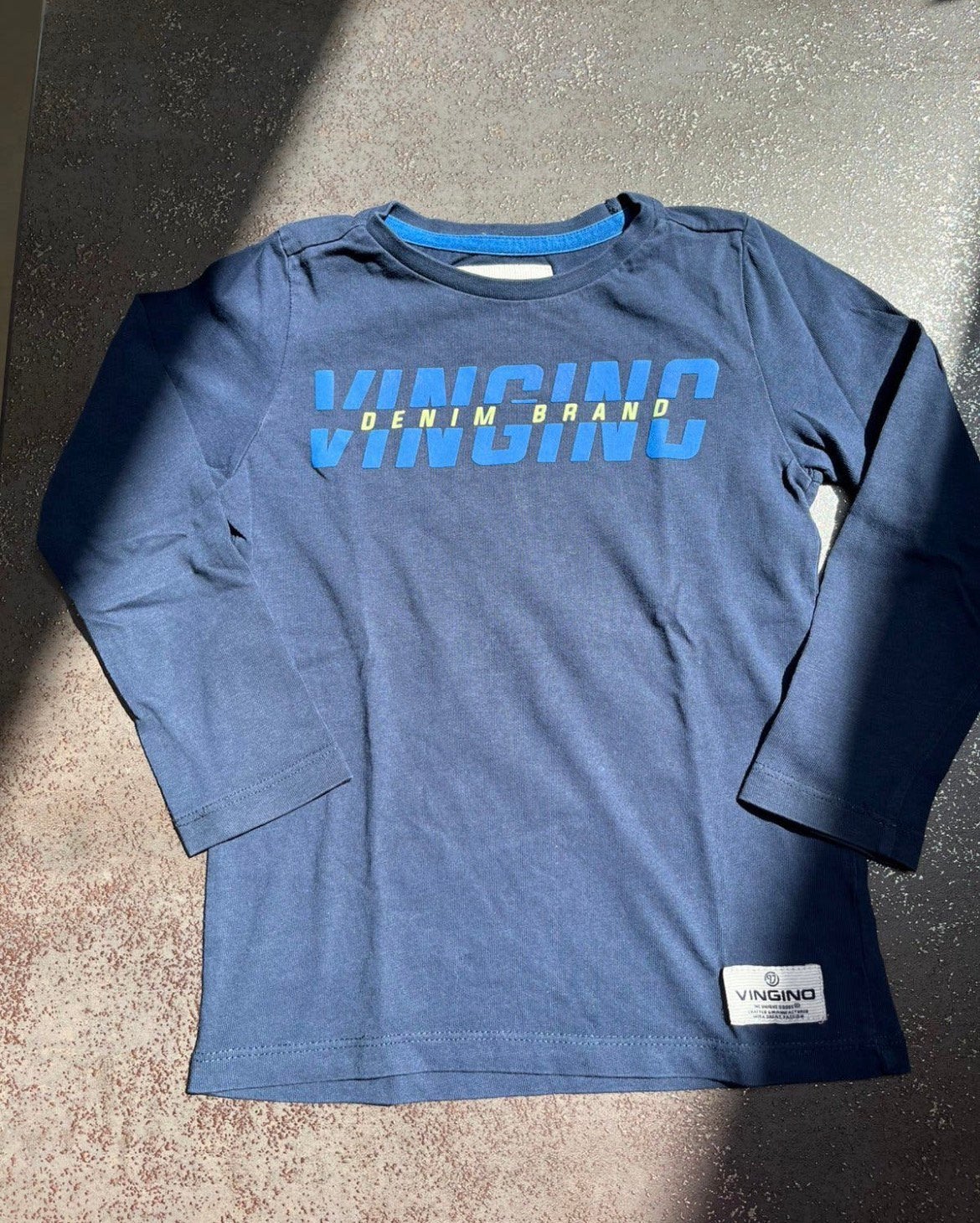 VINGINO longsleeve 98 (3 jaar) ZGAN, Ophalen of Verzenden, Zo goed als nieuw, Jongen, Shirt of Longsleeve