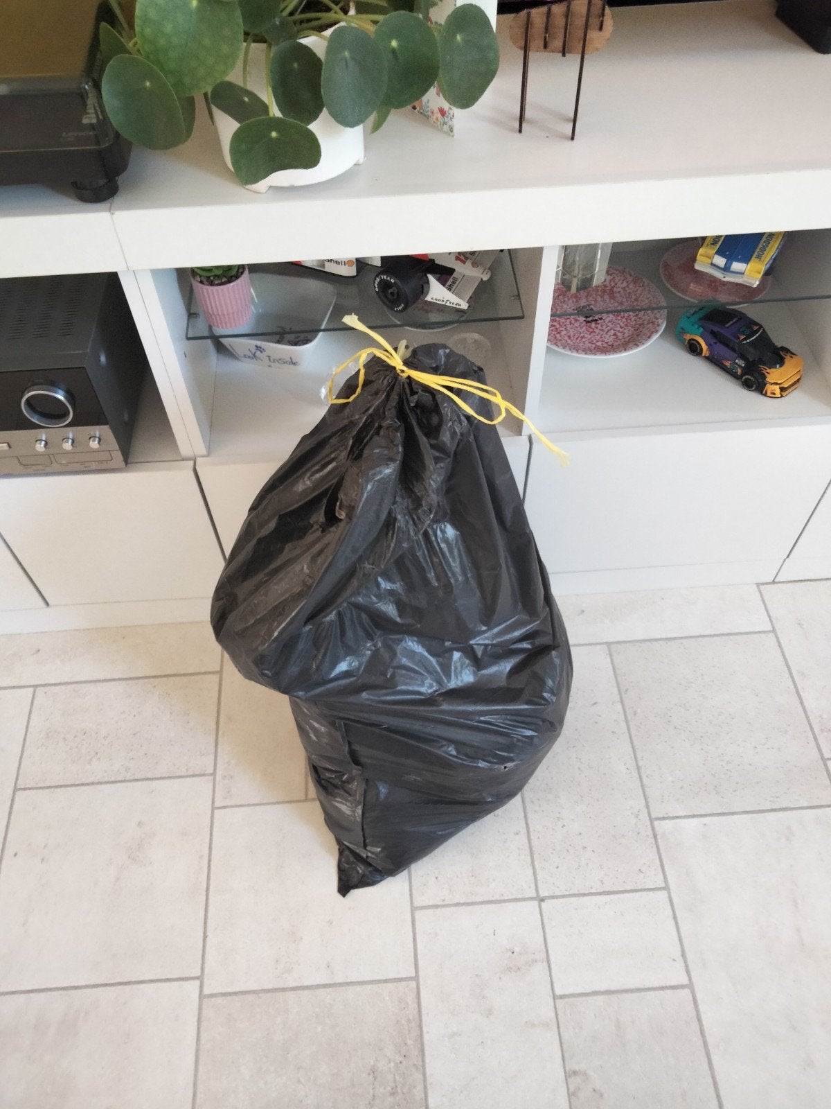 Zak met kleding, Ophalen of Verzenden, Zo goed als nieuw, Hout