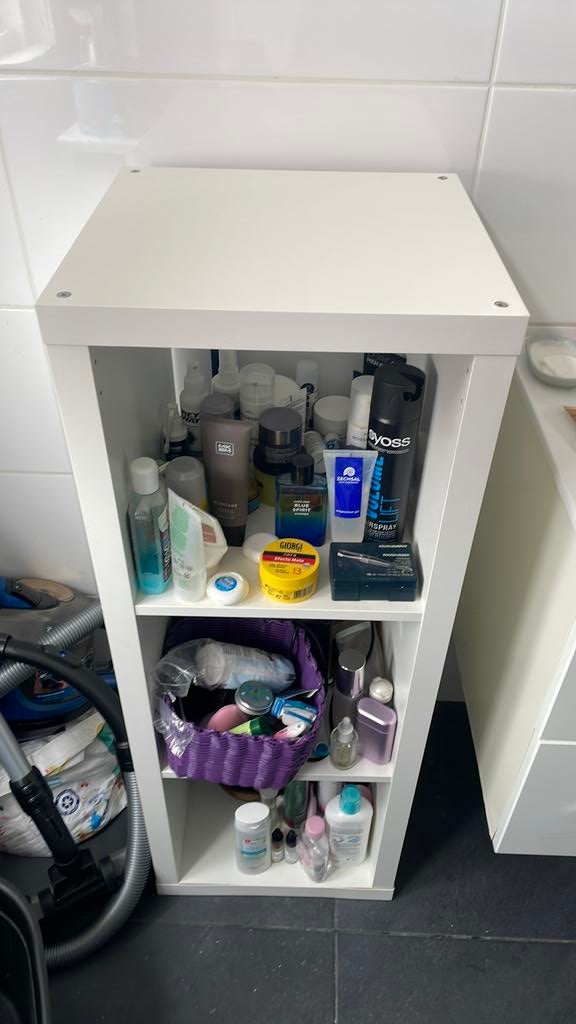Ikea badkamer kastje, Ophalen, Zo goed als nieuw