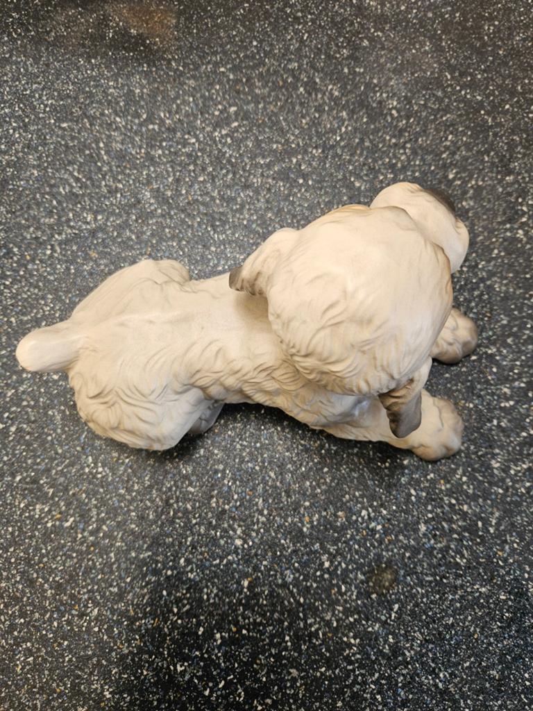 Vintage Goebel beeldje: liggende hond, W. Germany, Ophalen of Verzenden