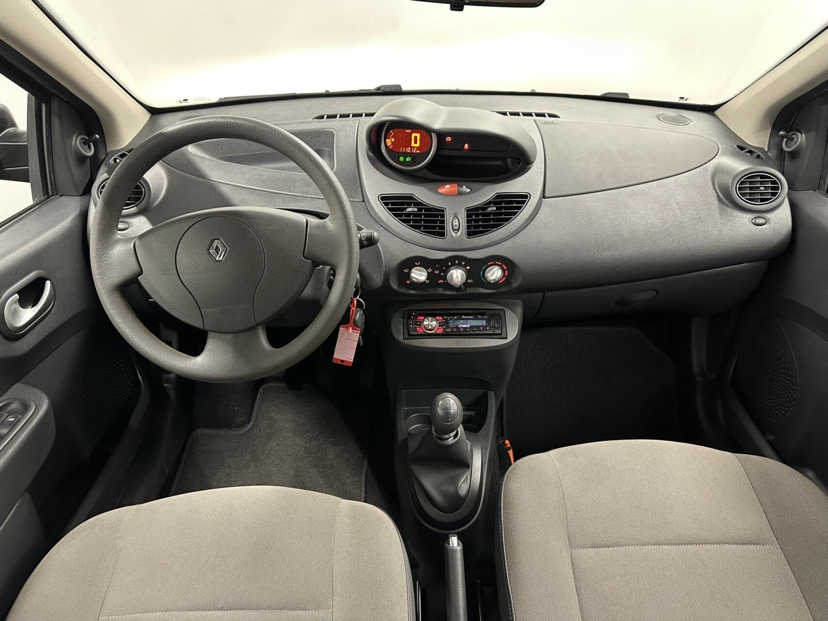 Renault Twingo 1.2-16V Authentique 111000 KM., Auto's, Renault, Gebruikt, 4 cilinders, Met garantie (alle), Origineel Nederlands