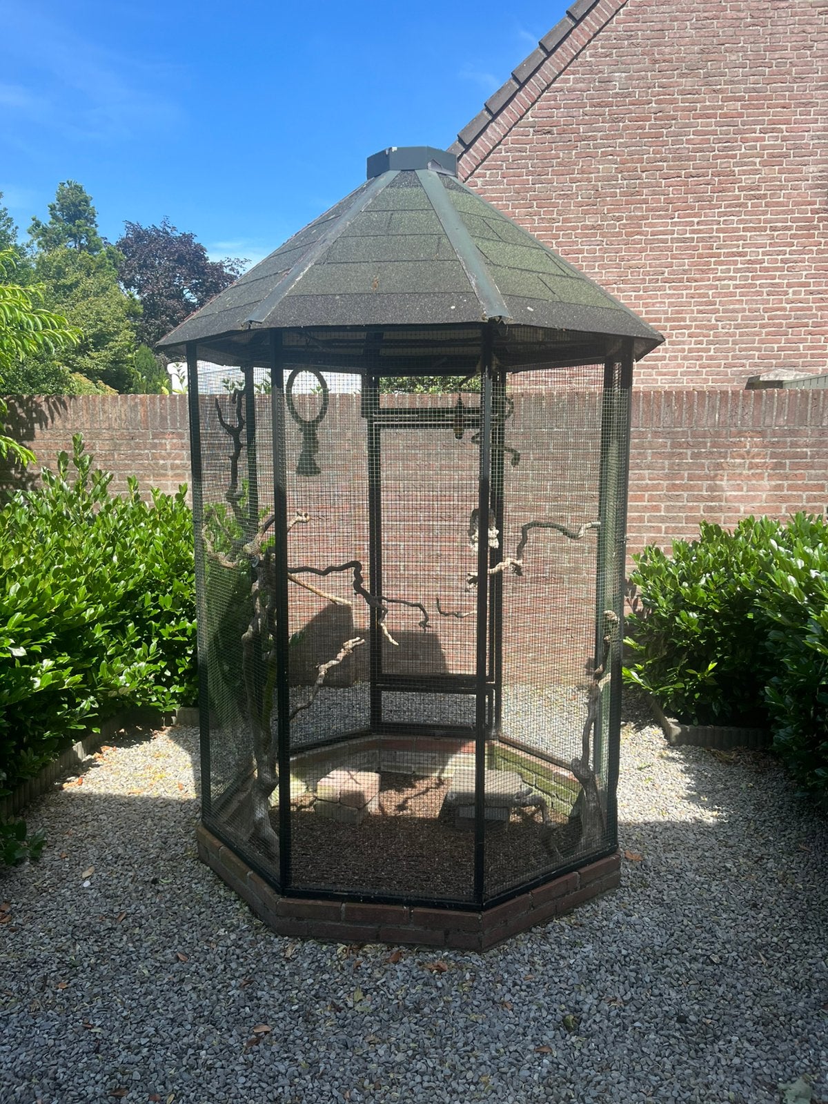 Vogelhuis incl benodigdheden, Dieren en Toebehoren, Vogels | Hokken en Kooien, Ophalen, Gebruikt, Metaal, Vogelkooi