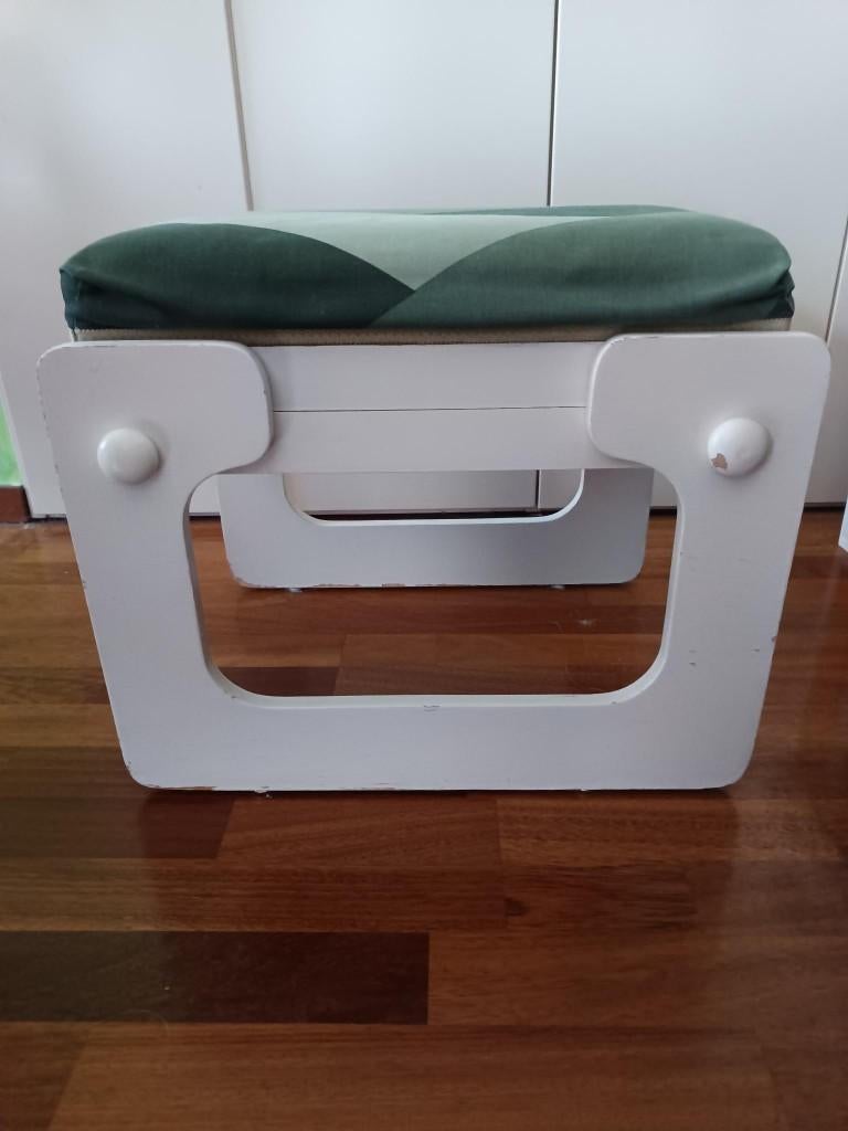 Vintage hocker / poef / voetenbankje met trapfunctie, Ophalen, Gebruikt, Hout
