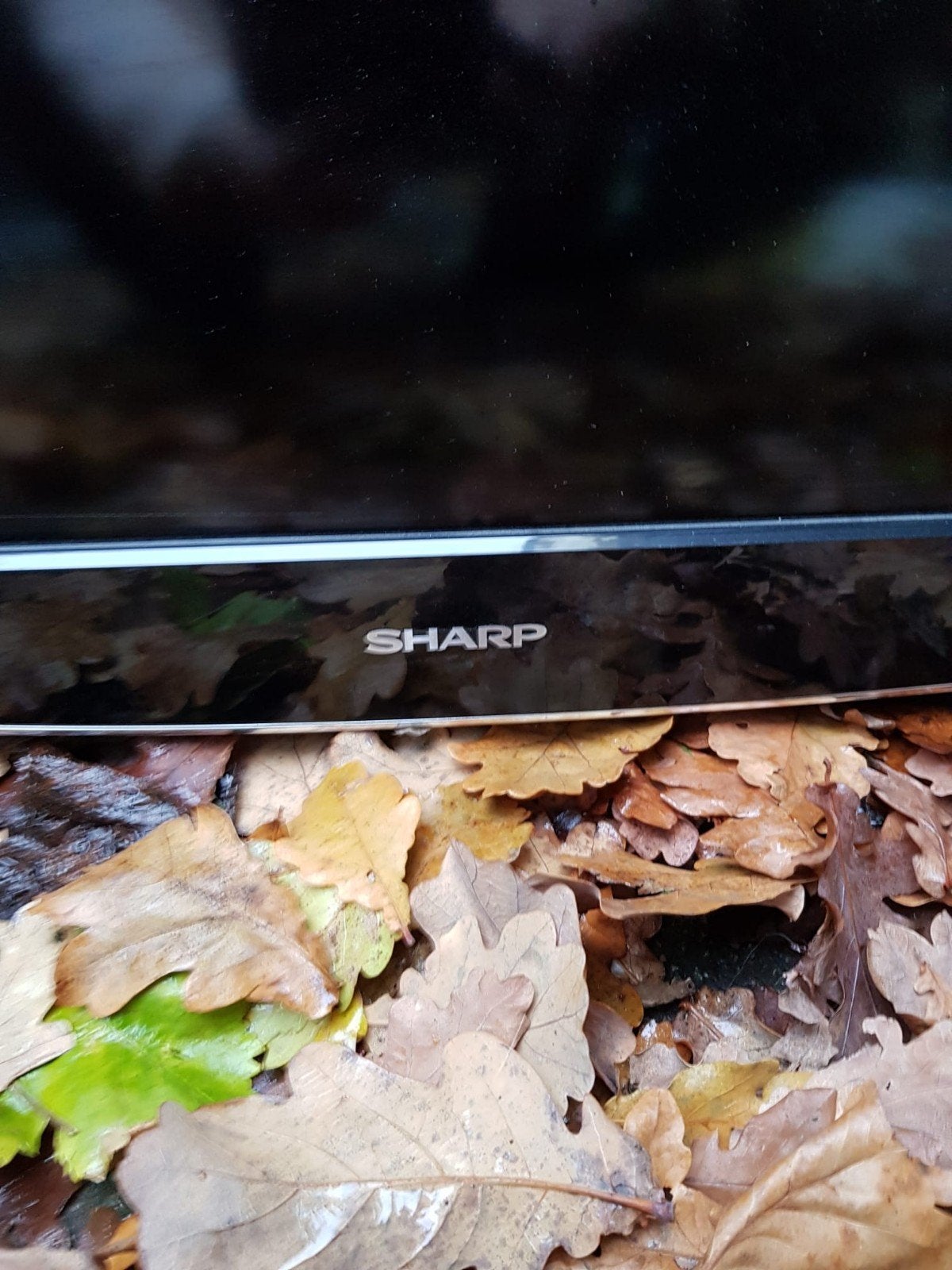 Sharp TV zonder voet met afstandsbediening en netsnoer, Ophalen of Verzenden