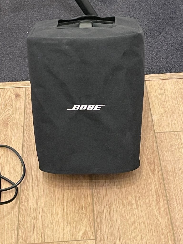 Foto 7 van Bose S1 Pro met standaard