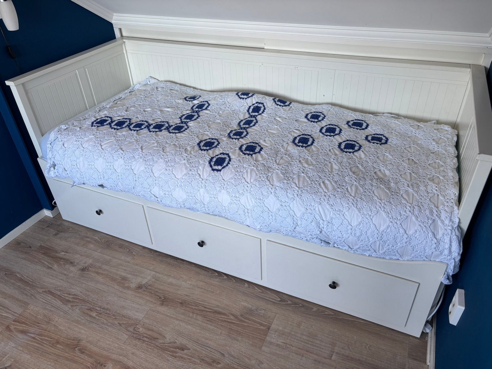 Bed IKEA Hemmes, Huis en Inrichting, Ophalen, Eenpersoons, Wit, 200 cm