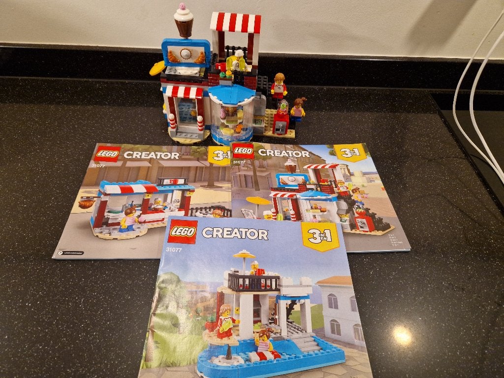 LEGO Creator 31077 Modulaire Snoepwinkel 3-in-1, Lego, Ophalen of Verzenden, Zo goed als nieuw, Inclusief instructies