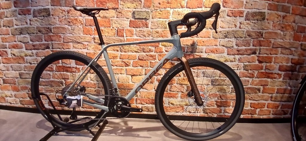 NIEUWE Orbea Terra H30 Maat L, Fietsen en Brommers, 28 inch, Meer dan 20 versnellingen, Schijfrem, 53 tot 57 cm