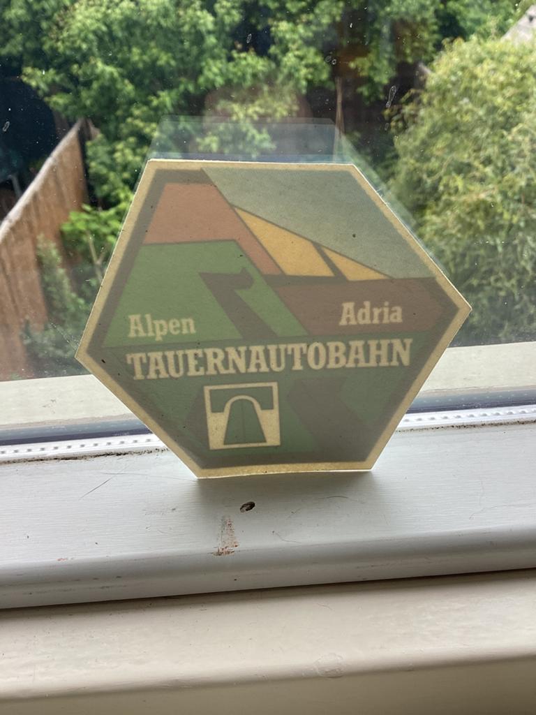 Raamsticker Tauernautobahn Alpen Adria, Verzenden, Zo goed als nieuw