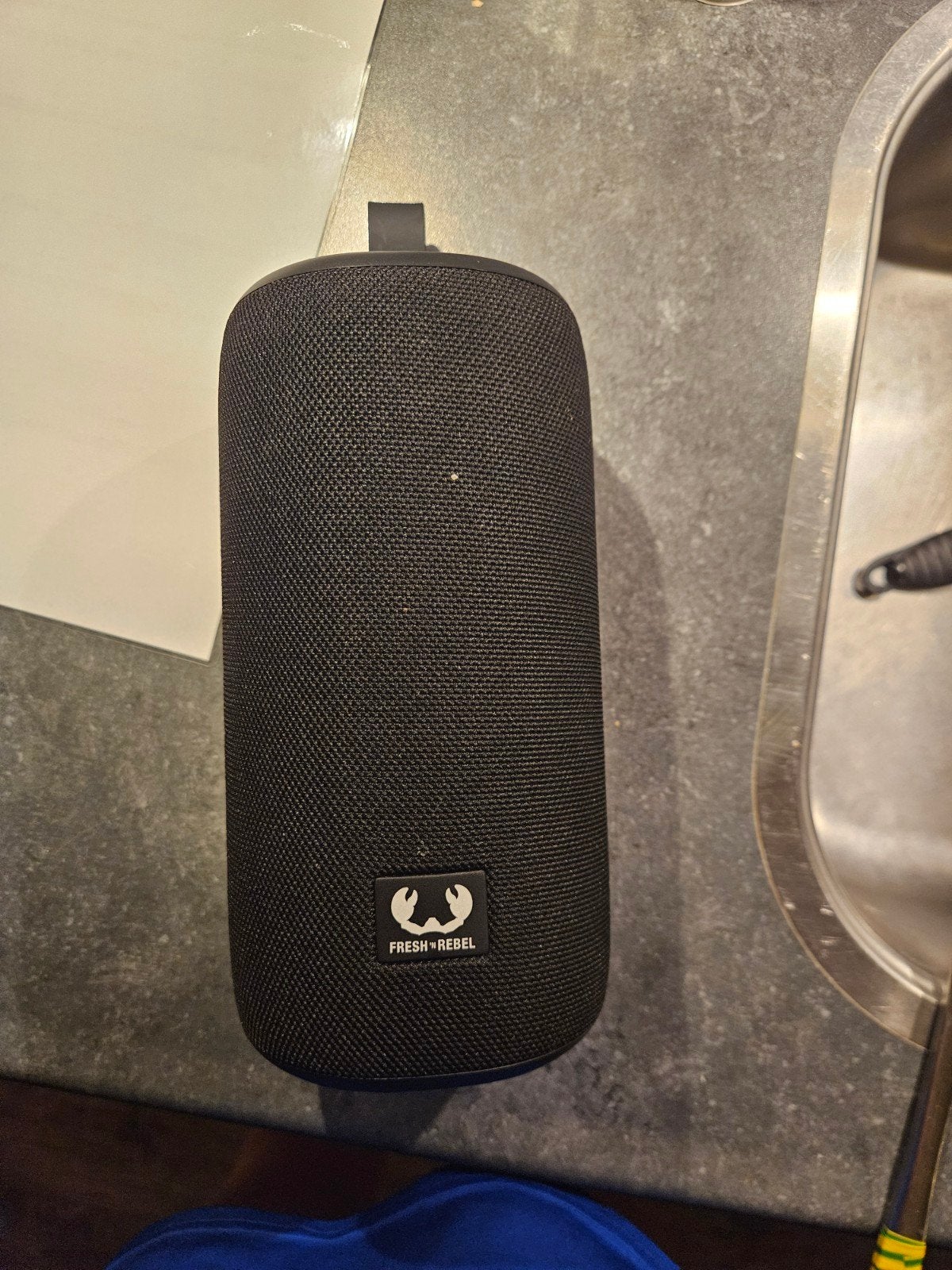 Bluetooth speaker, Ophalen