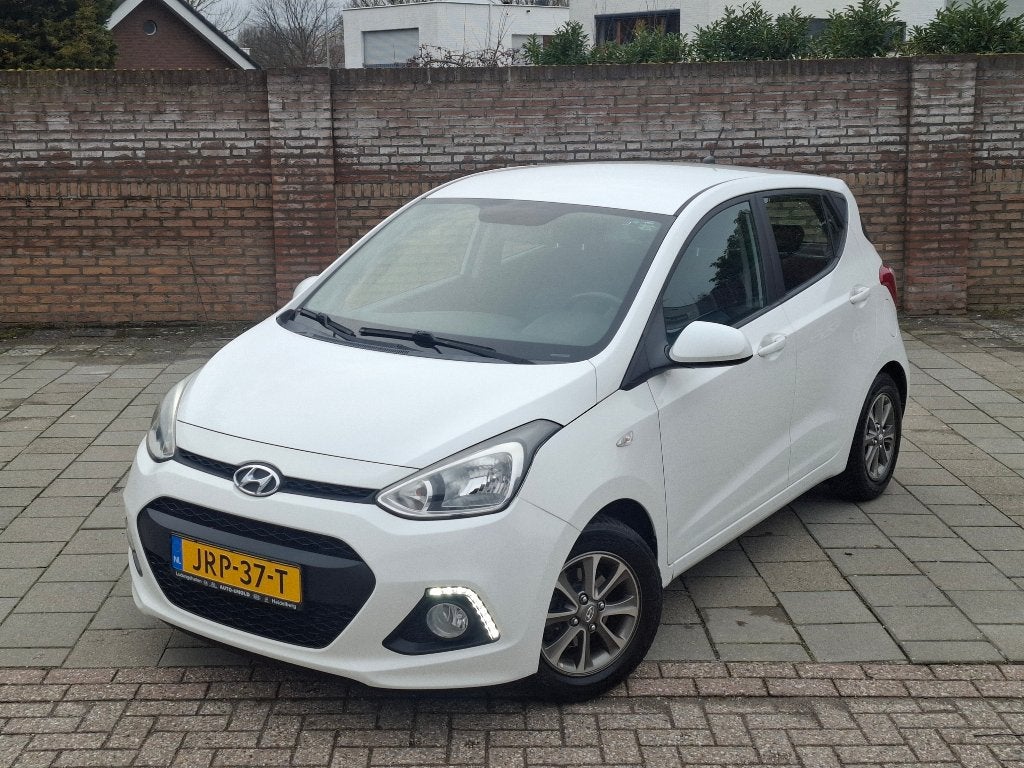 Hyundai i10 1.2 bj 2014 Airco Stoelverw Vol Extra's Mooi!, Auto's, Hyundai, Bedrijf, i10, ABS, Airbags, Airconditioning, Bluetooth
