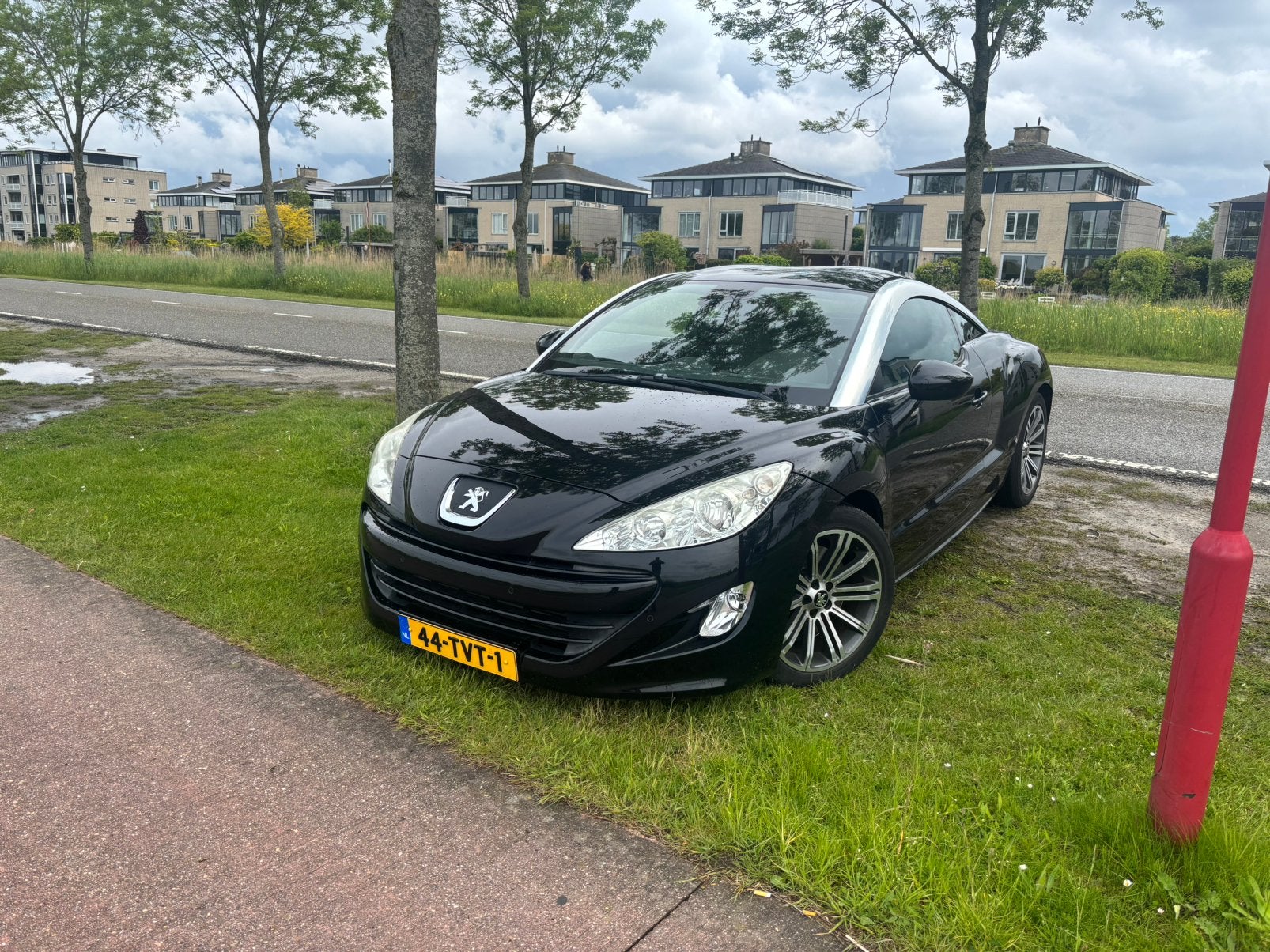 Peugeot RCZ 1.6 THP 200 2012 Zwart, Voorwielaandrijving, 1272 kg, 15 km/l, Zwart