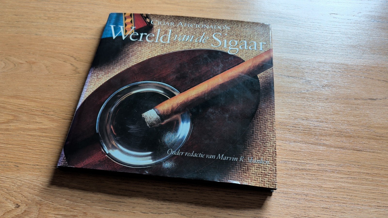 Cigar Aficionado's wereld van de sigaar, Ophalen of Verzenden, Zo goed als nieuw, Martin R Shanken