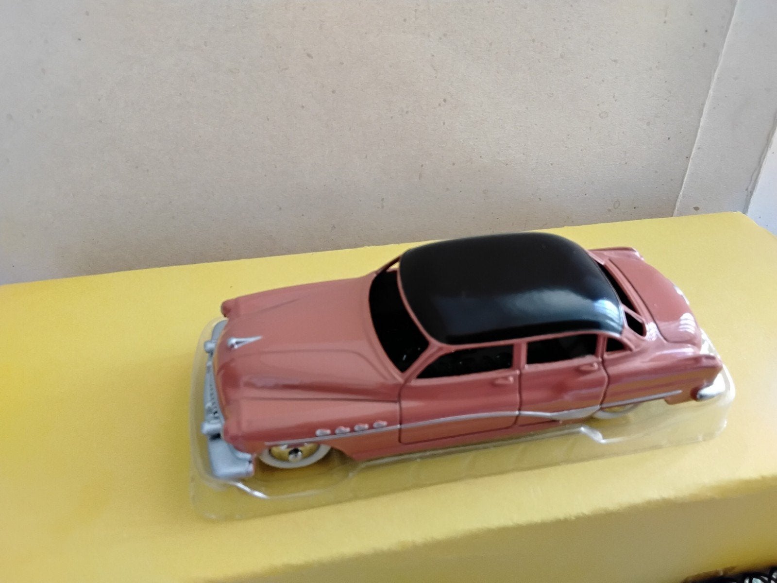 DINKY  TOYS  ATLAS         BUICK  ROADMASTER   24 V, Ophalen of Verzenden, Zo goed als nieuw, Auto, Dinky Toys