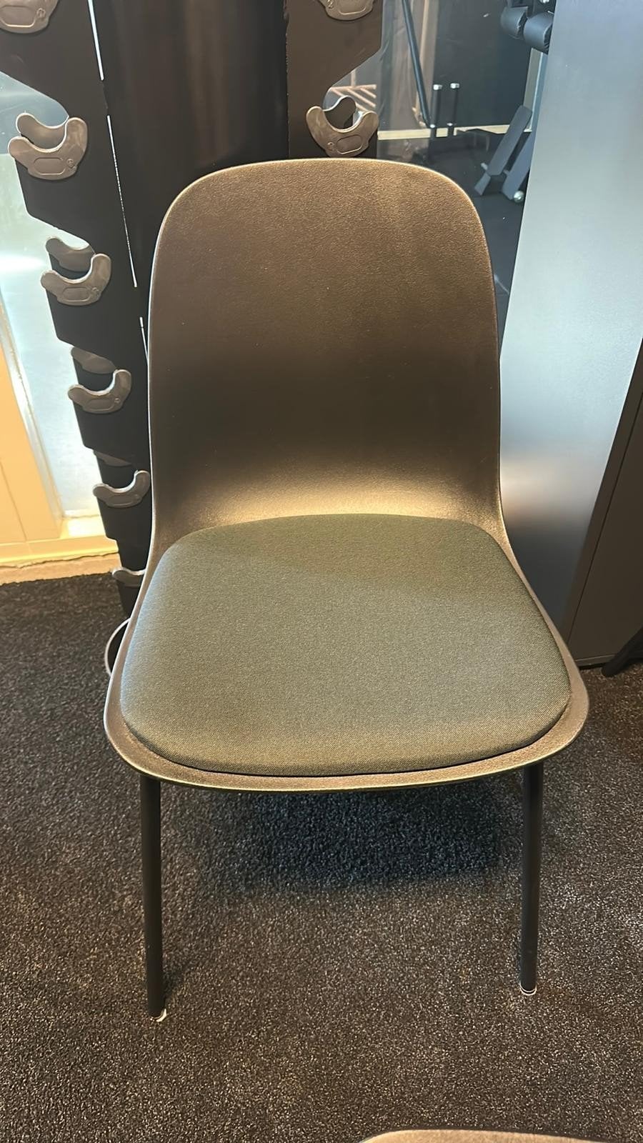 12 zwarte stoelen., Ophalen of Verzenden