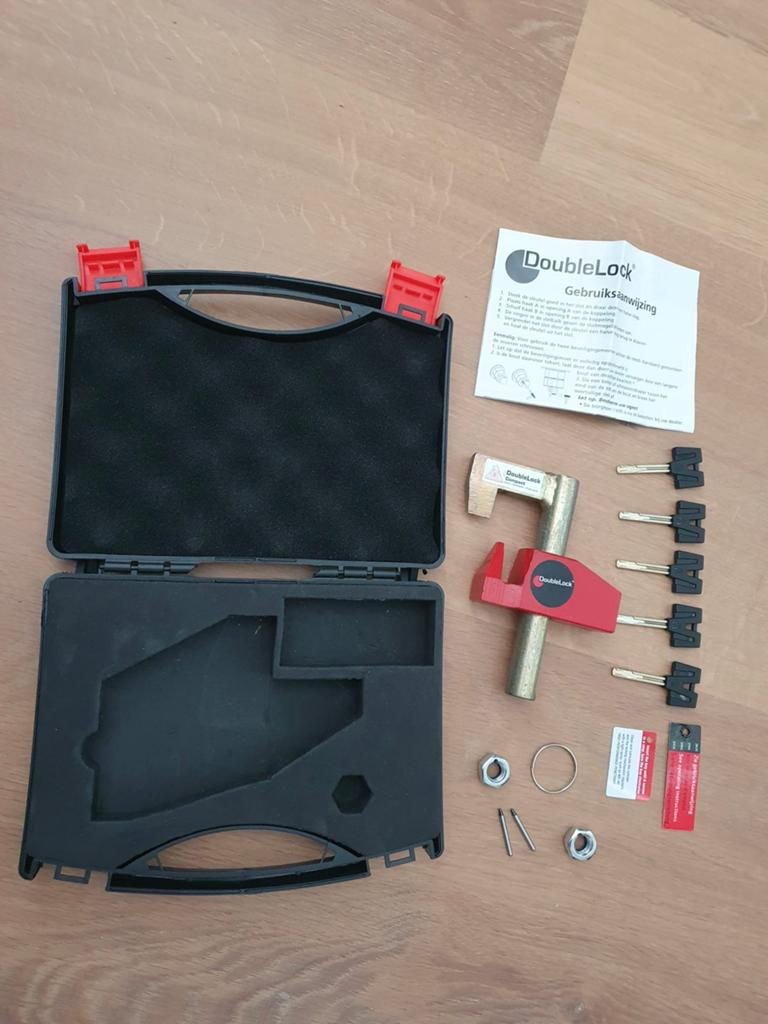 DoubleLock Compact Eagle koppelingsslot, Caravans en Kamperen, Ophalen, Zo goed als nieuw