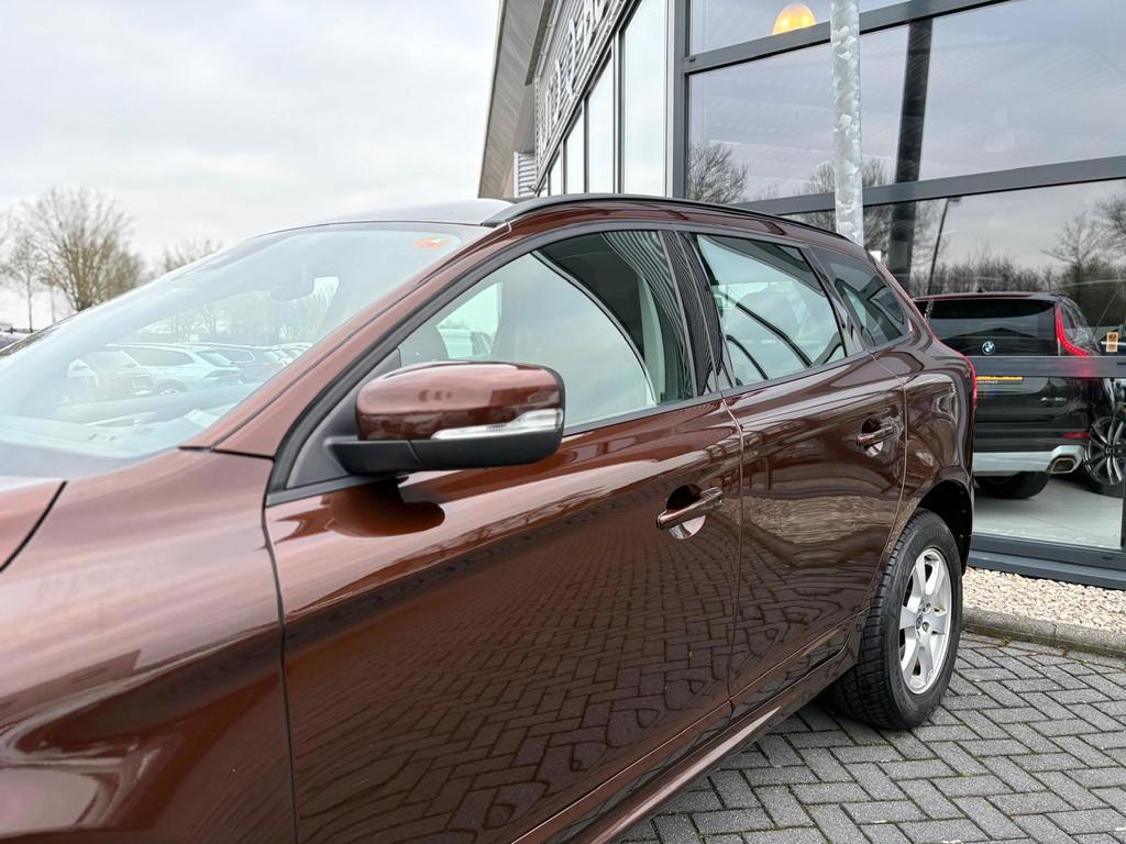 Volvo XC60 2.0 D3 FWD Summum | Trekhaak | PDC | Cruise | Air, Auto's, Volvo, Voorwielaandrijving, Euro 5, Gebruikt, 1616 kg