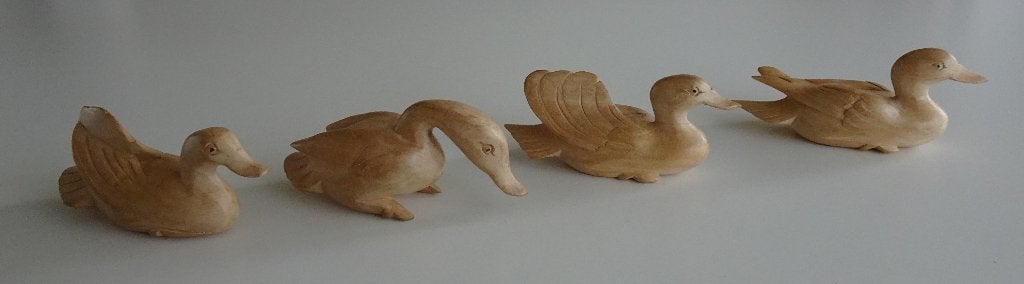 4 Vintage Eenden Beelden van Houtsnijwerk, Ophalen