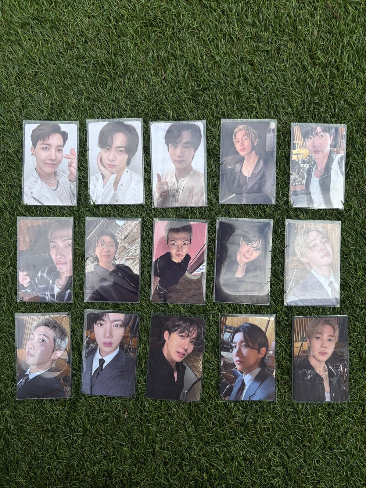 Bts (arirang) photocards, Ophalen of Verzenden, Zo goed als nieuw, Foto of Kaart